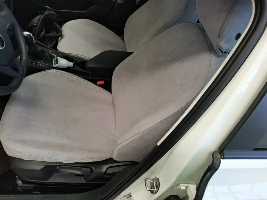 Bora 2021 1.5L Automatic Fashion Smart Connected Edition купить на сайте DeffCars