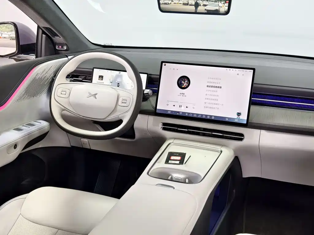 Xpeng G6 2025 model 625 long battery life Max flagship version купить на сайте DeffCars