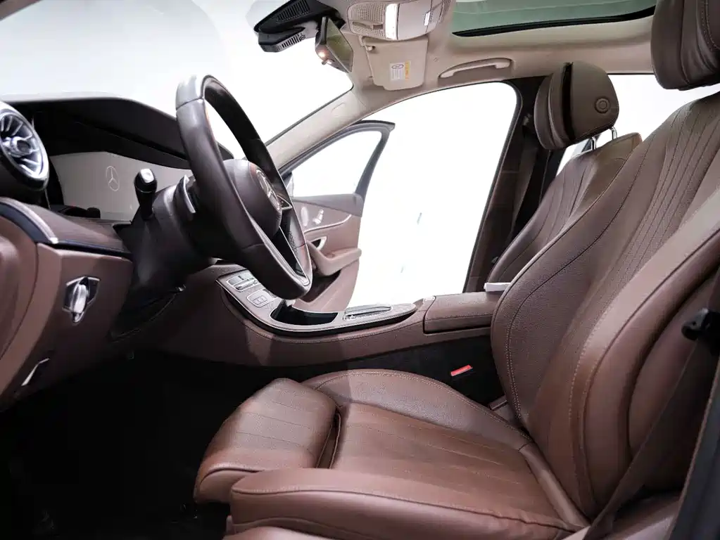 Mercedes-Benz E-Class 2021 facelift E 260 L купить на сайте DeffCars