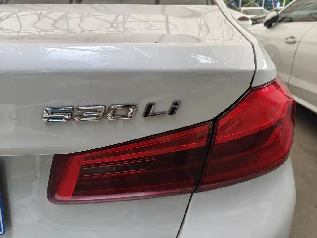 BMW 5 Series 2020 530Li Exclusive M Sports Package купить на сайте DeffCars