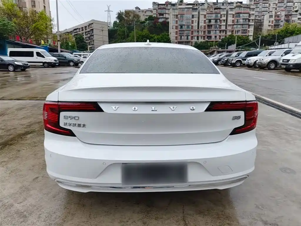 Volvo S90 2021 B5 Zhiyi Luxury Edition купить на сайте DeffCars