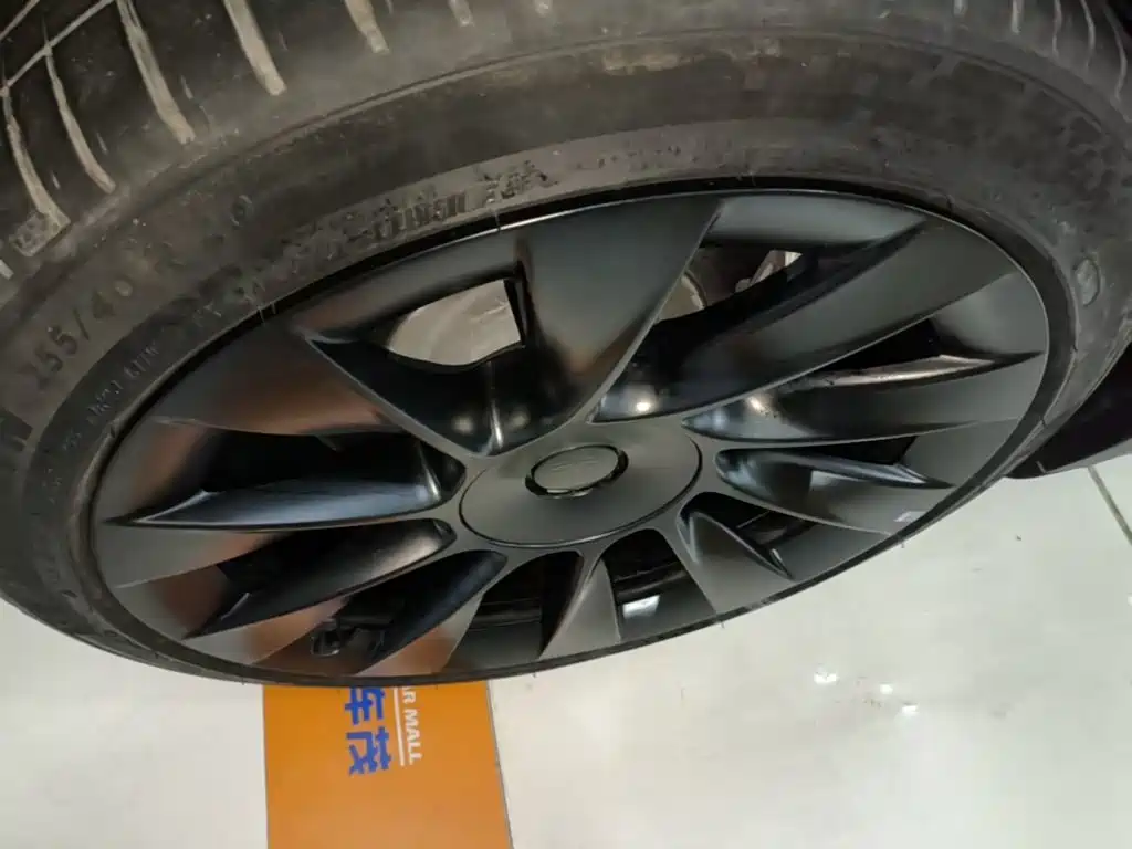 Model Y 2024 rear-wheel drive version купить на сайте DeffCars