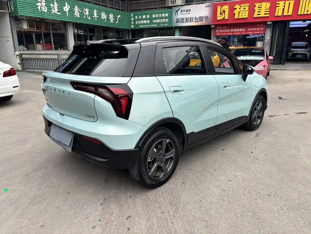 Geely Geometry E Firefly 2022 model 401KM Linglong Tiger 4 seats купить на сайте DeffCars
