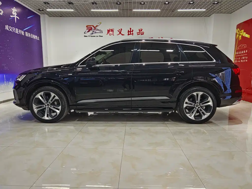 Audi Q7 2021 55 TFSI quattro S line premium model купить на сайте DeffCars