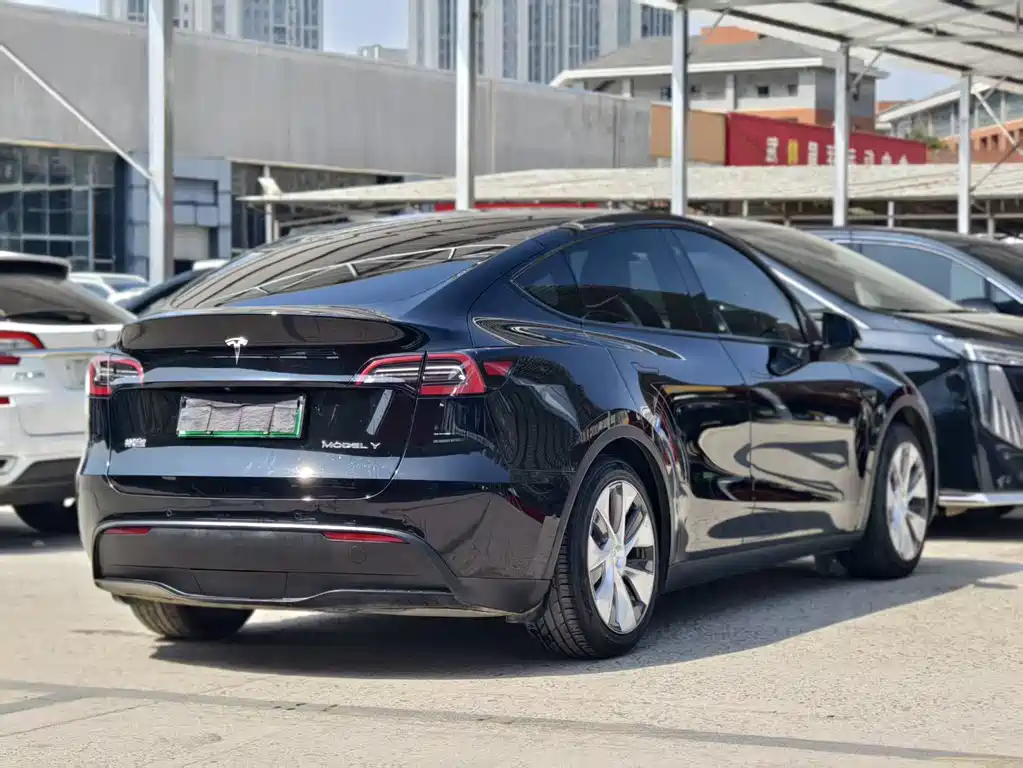 Model Y 2022 long-range all-wheel drive version купить на сайте DeffCars