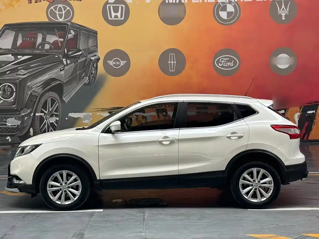Qashqai 2017 2.0L CVT Elite Edition National V купить на сайте DeffCars