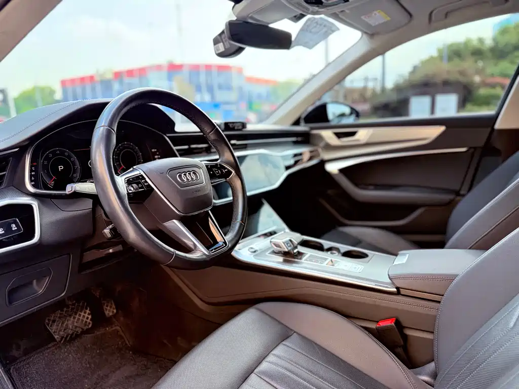 Audi A6 imported 2023 allroad quattro 55 TFSI Explorer Edition купить на сайте DeffCars