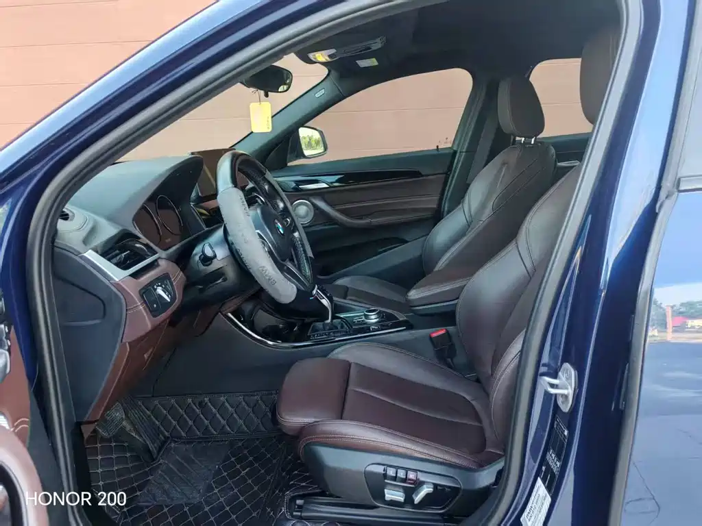 BMW X2 2021 sDrive25i leading M sports package купить на сайте DeffCars