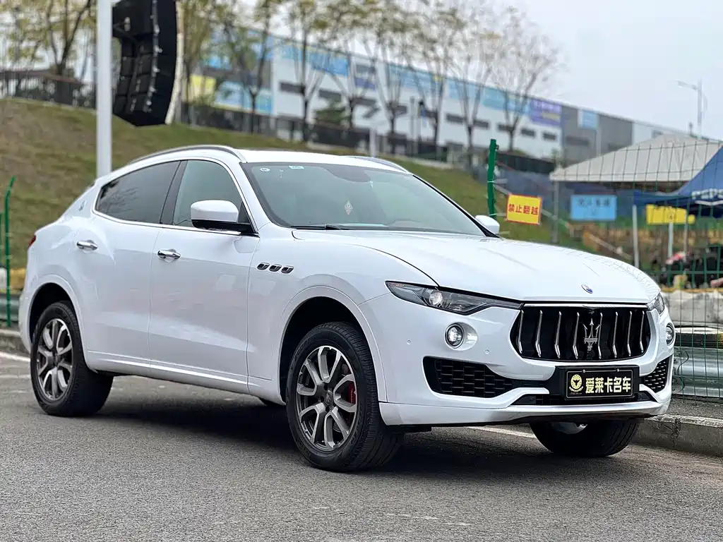 Levante 2016 3.0T standard model купить на сайте DeffCars