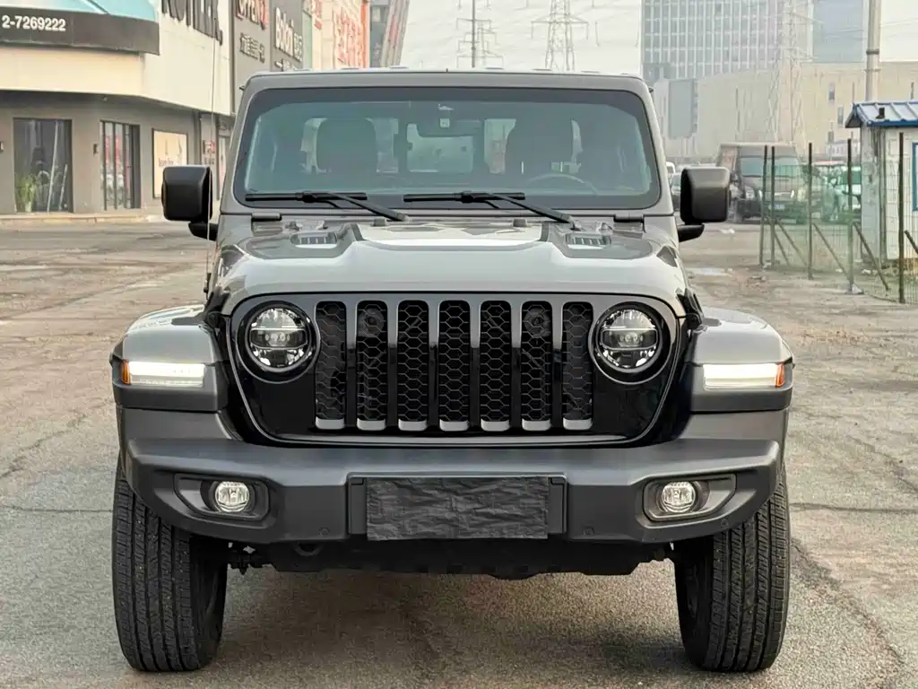 Gladiator 2022 3.6L advance version купить на сайте DeffCars