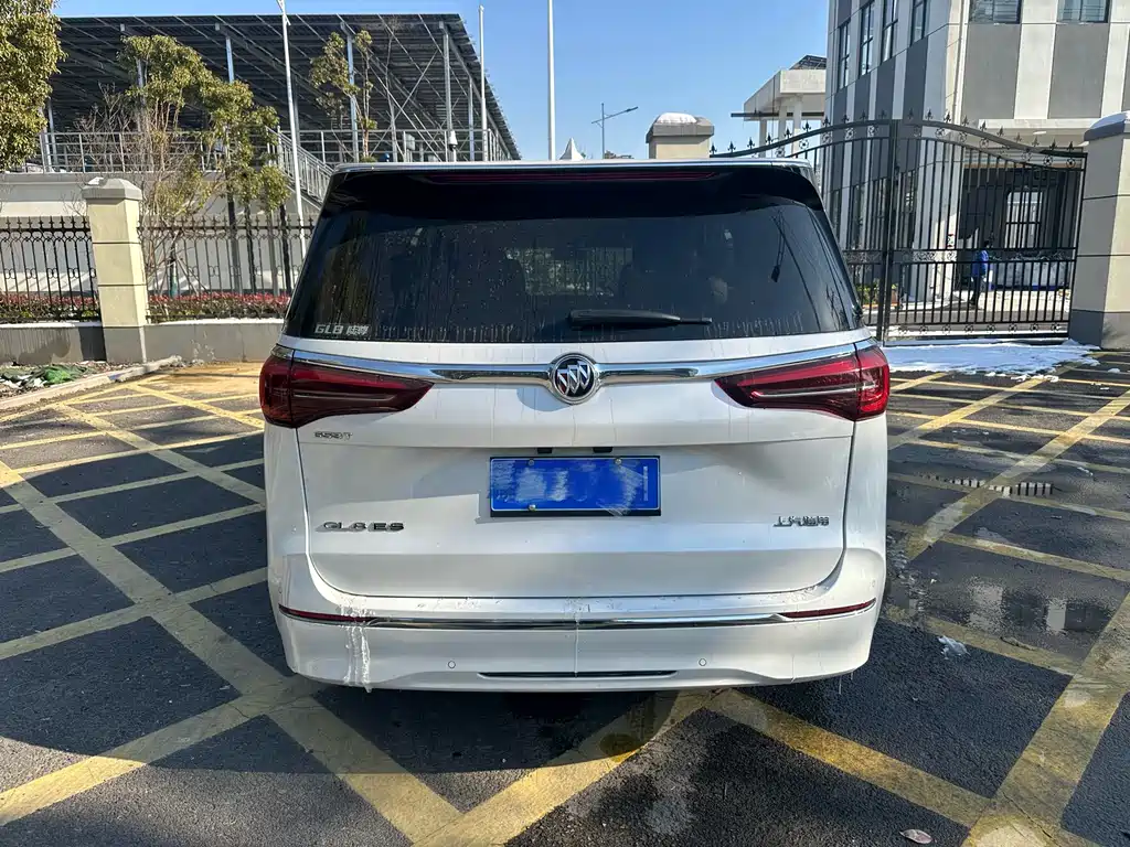 Buick GL8 2022 ES Lu Zun 653T smart luxury model купить на сайте DeffCars