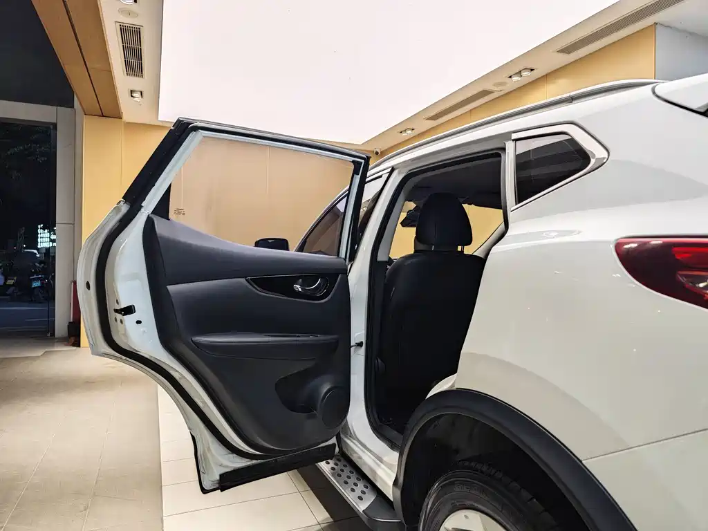Qashqai 2021 2.0L CVT Smart Edition купить на сайте DeffCars