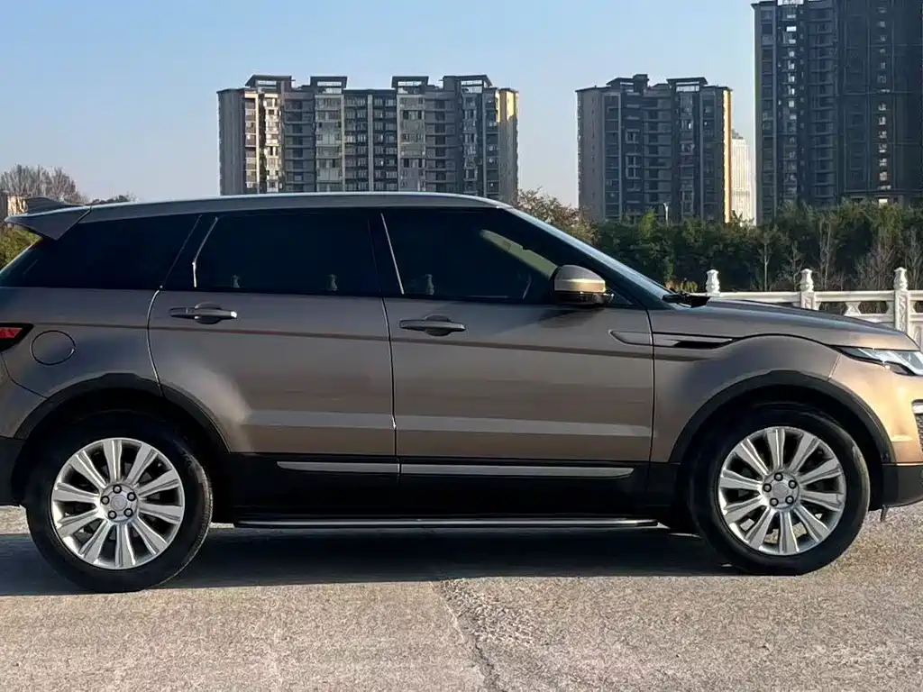 Range Rover Evoque 2018 240PS SE Zhiyao Edition купить на сайте DeffCars