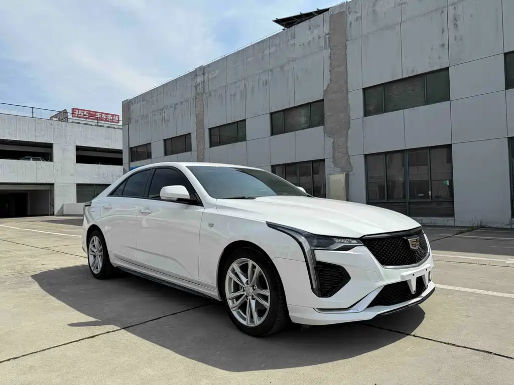 Cadillac CT4 2020 28T Fashion Model купить на сайте DeffCars