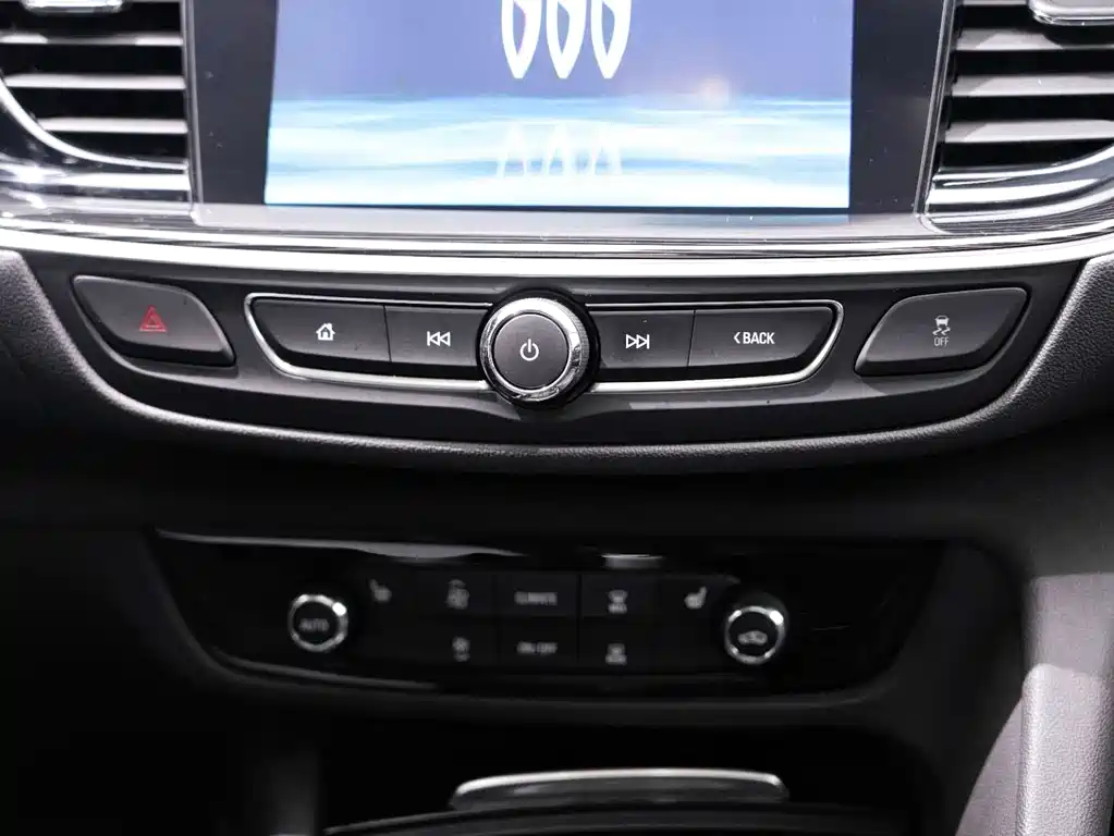 Regal 2024 25T Super Edition купить на сайте DeffCars
