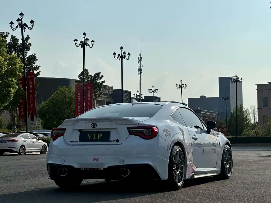 Toyota 86 2017 2.0L manual luxury model купить на сайте DeffCars