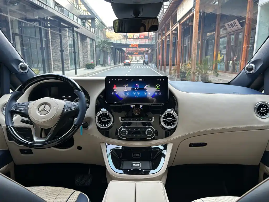 Vito 2018 2.0T Business Edition National VI купить на сайте DeffCars