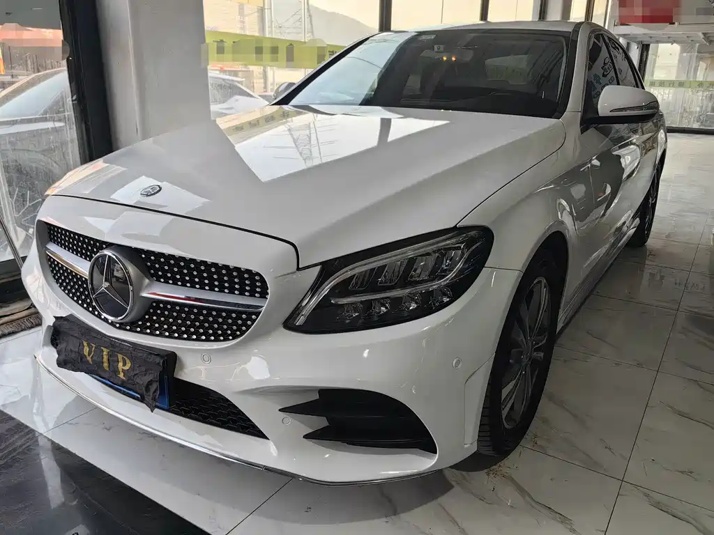 Mercedes-Benz C-Class 2019 C 180 L Fashionable Sports Edition купить на сайте DeffCars