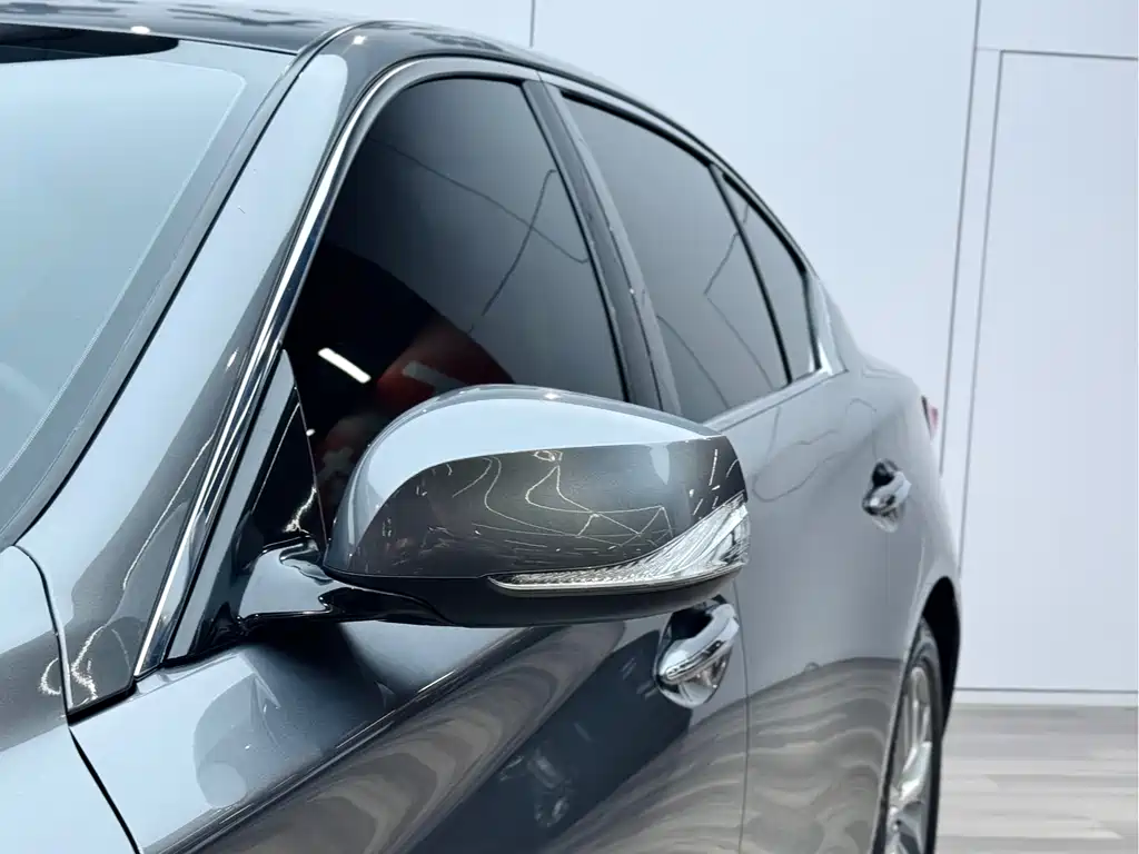 Infiniti Q50L 2018 2.0T Comfort Edition National V купить на сайте DeffCars