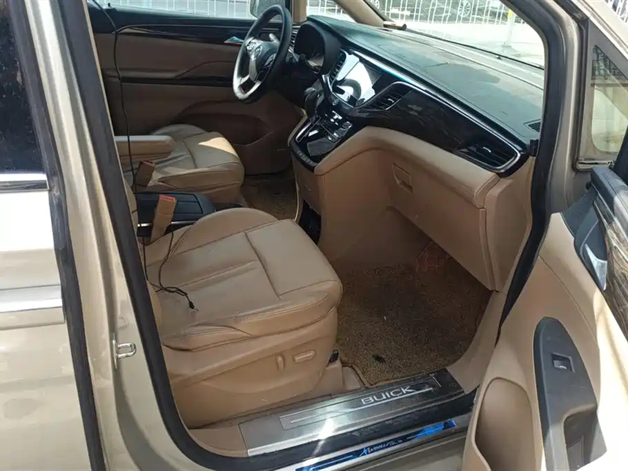 Buick GL8 2017 ES 28T flagship model National V купить на сайте DeffCars