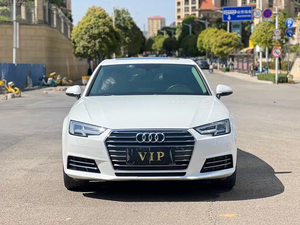 Audi A4L 2018 30th Anniversary Model 40 TFSI Enterprising купить на сайте DeffCars