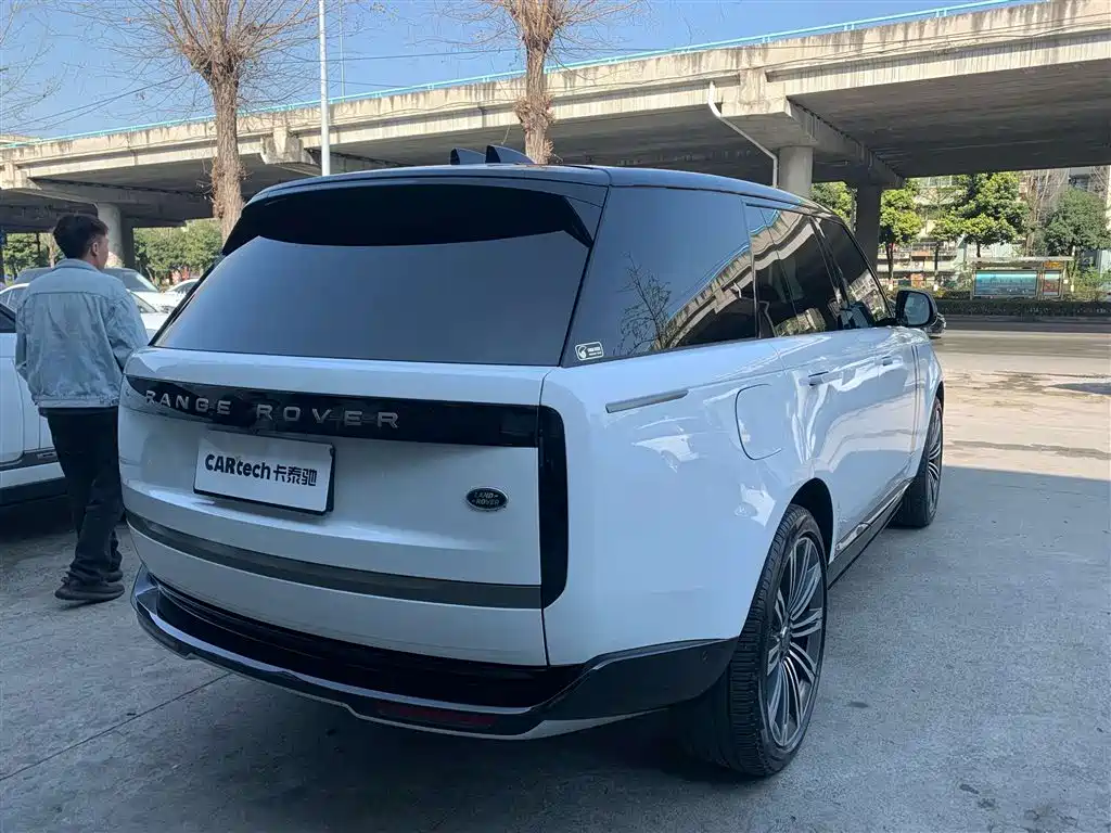Range Rover 2023 3.0 L6 360PS Grand Edition купить на сайте DeffCars