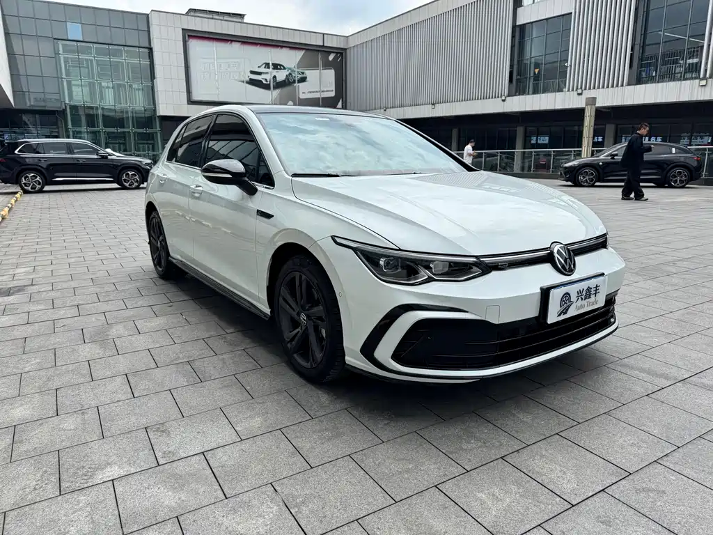 Golf 2023 facelift 280TSI DSG R-Line Lite купить на сайте DeffCars