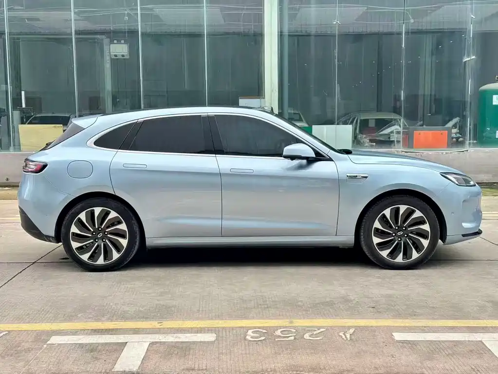 Wenjie M5 2023 extended range four-wheel drive smart driving version купить на сайте DeffCars