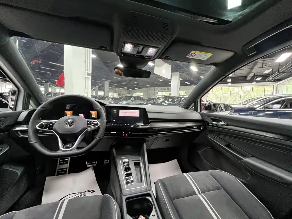 Golf 2021 280TSI DSG R-Line купить на сайте DeffCars