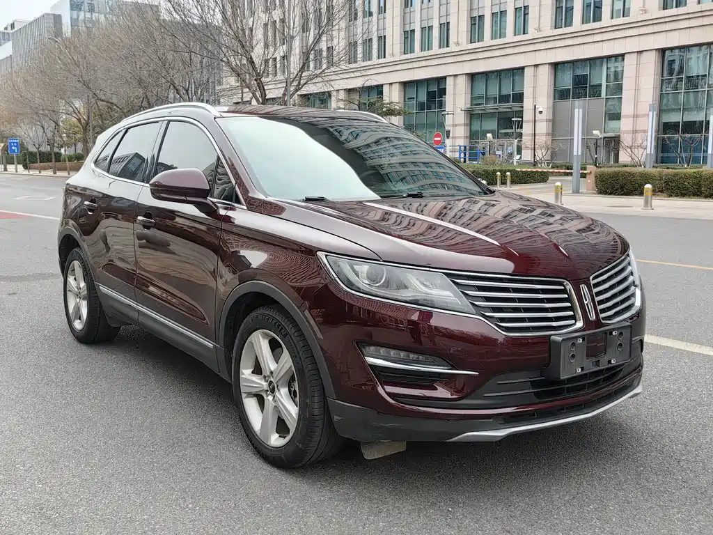 Lincoln MKC 2017 2.0T 2WD Exclusive Edition купить на сайте DeffCars