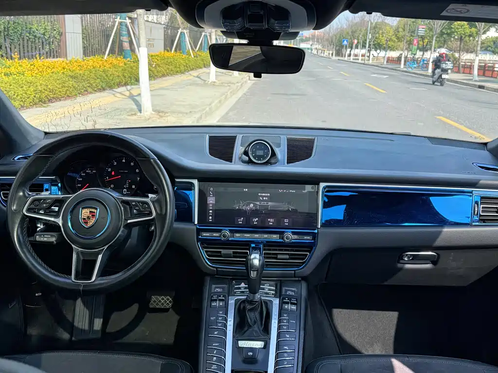Macan 2018 Macan 2.0T купить на сайте DeffCars