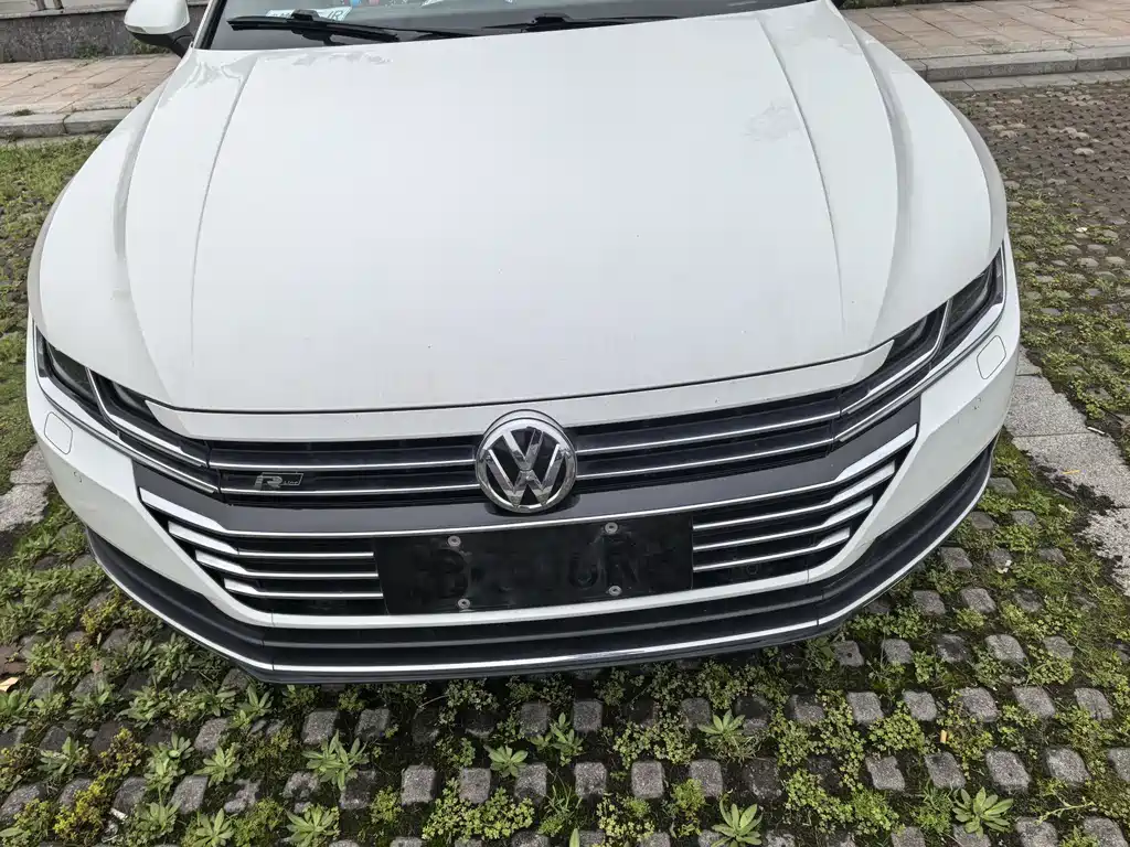 FAW-Volkswagen CC 2019 330TSI Charming Edition National VI купить на сайте DeffCars