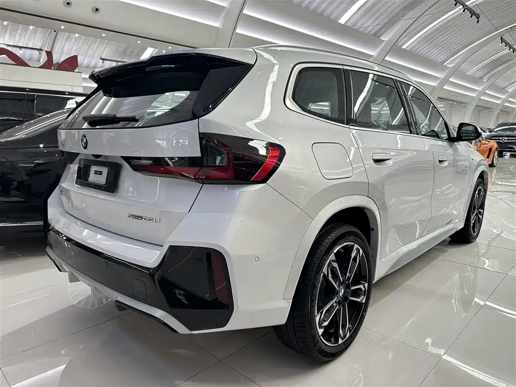 BMW X1 2023 sDrive25Li M Sports Package купить на сайте DeffCars