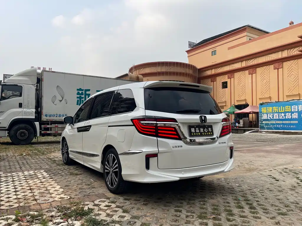 Alison 2016 2.4L Deluxe Edition купить на сайте DeffCars