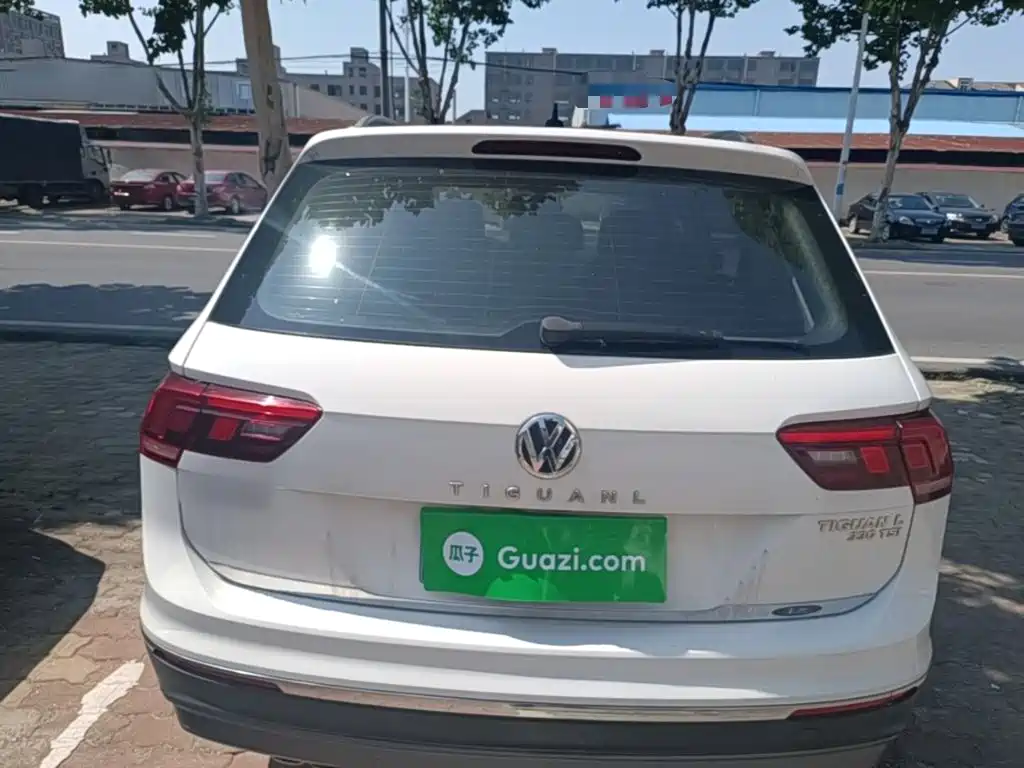 Tiguan L 2020 330TSI automatic two-wheel drive panoramic comfort version National VI купить на сайте DeffCars