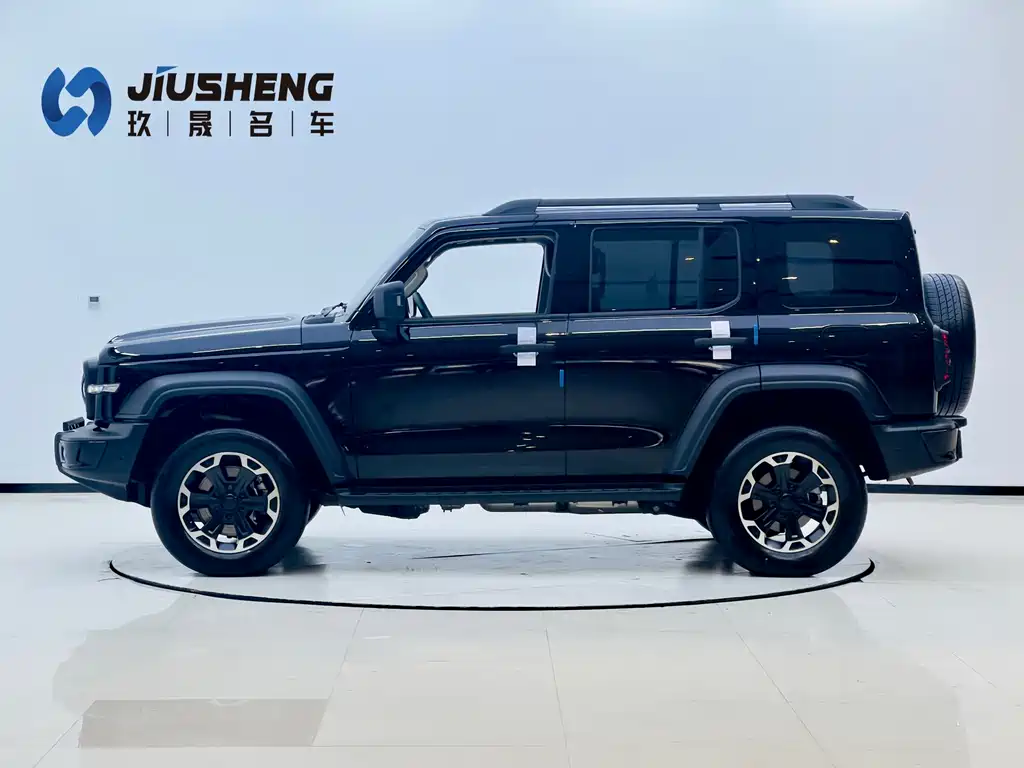 Tank 300 New Energy 2025 Hi4-T 37.1kWh купить на сайте DeffCars