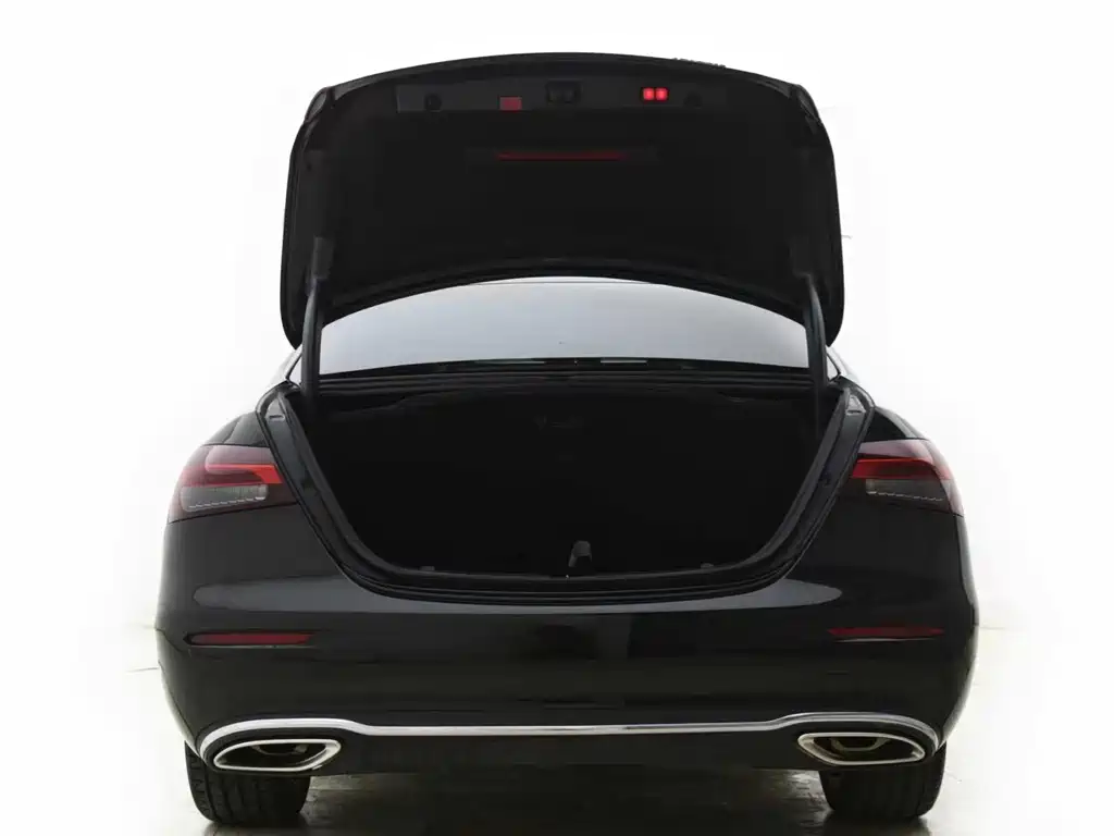 Mercedes-Benz E-Class 2022 E 300 L Luxury Model купить на сайте DeffCars