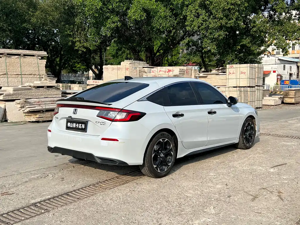Civic 2023 HATCHBACK 2.0L e:HEV Extreme Edition купить на сайте DeffCars