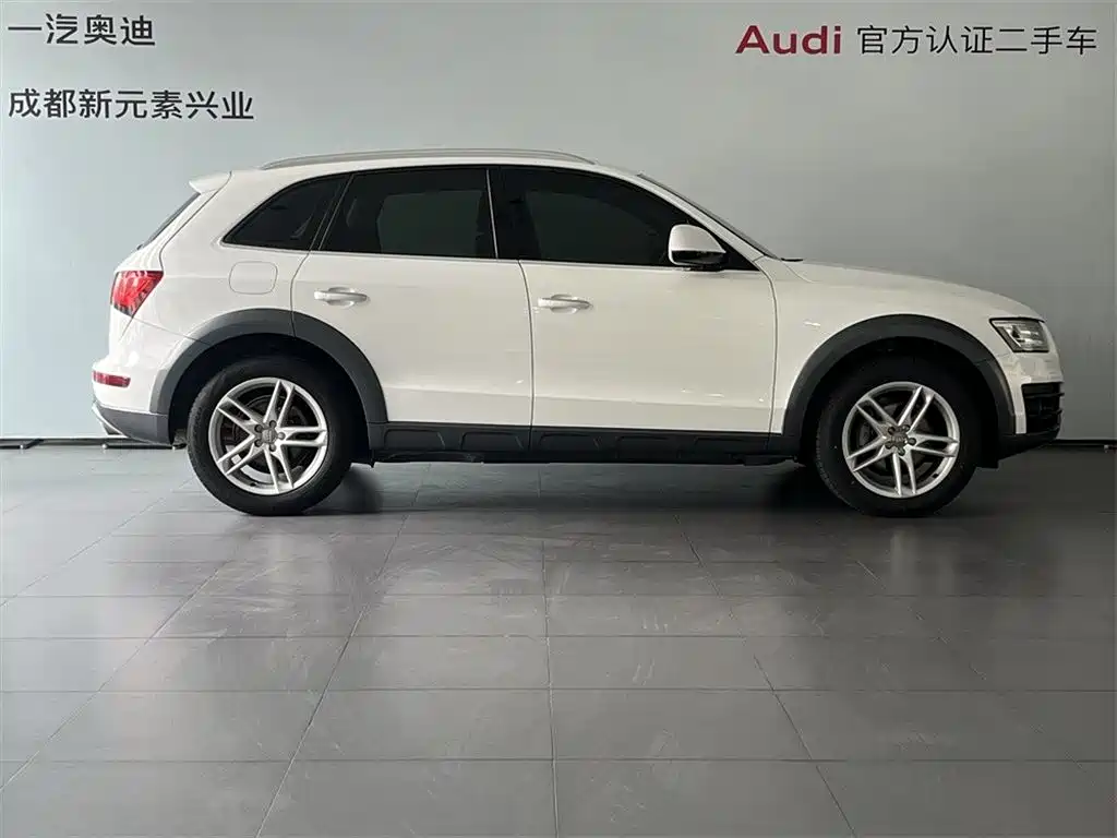 Audi Q5 2017 Plus 40 TFSI Technology купить на сайте DeffCars