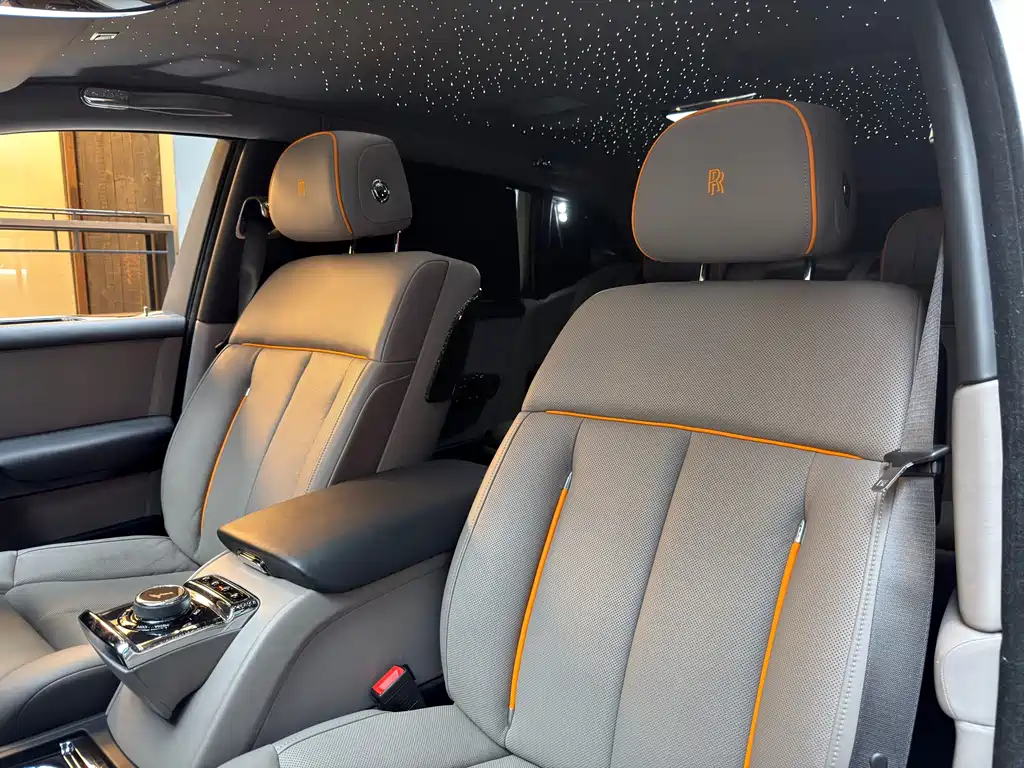 Phantom 2018 6.7T long wheelbase version купить на сайте DeffCars