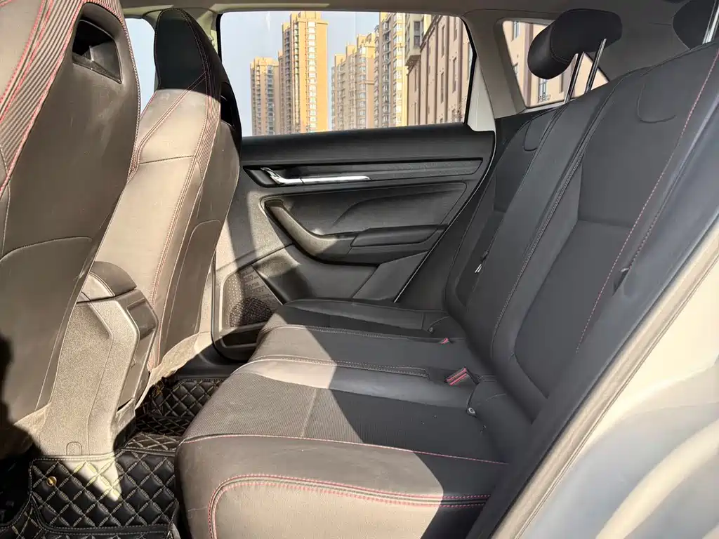 Komic 2021 GT TSI230 DSG flagship version купить на сайте DeffCars