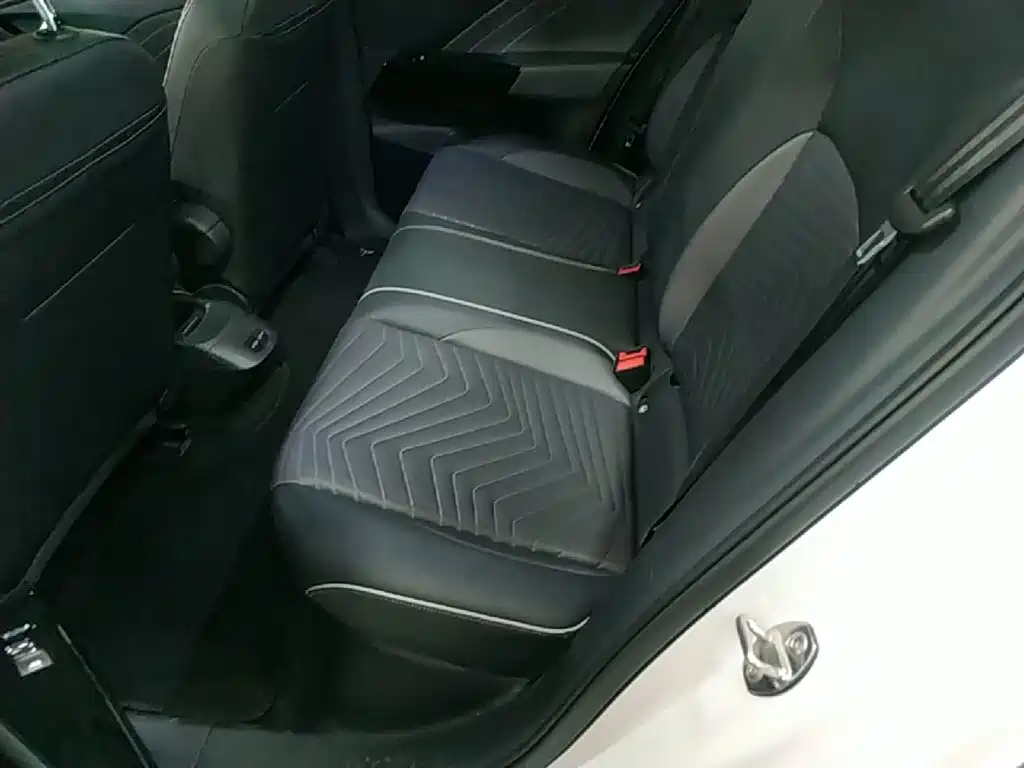 Volkswagen ID.3 2024 Outstanding Edition купить на сайте DeffCars