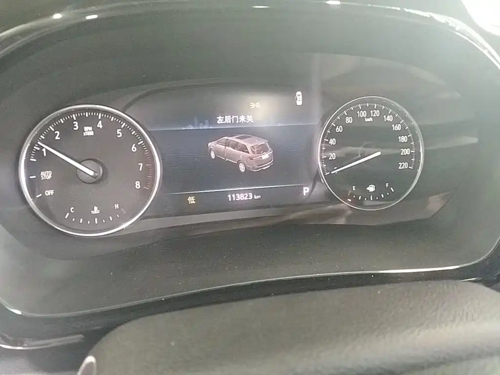 Buick GL8 2021 Land Business Class 652T Luxury купить на сайте DeffCars