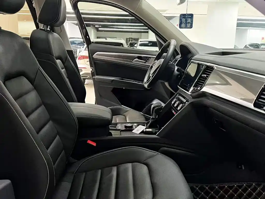 Touron 2020 380TSI four-wheel drive luxury version National VI купить на сайте DeffCars