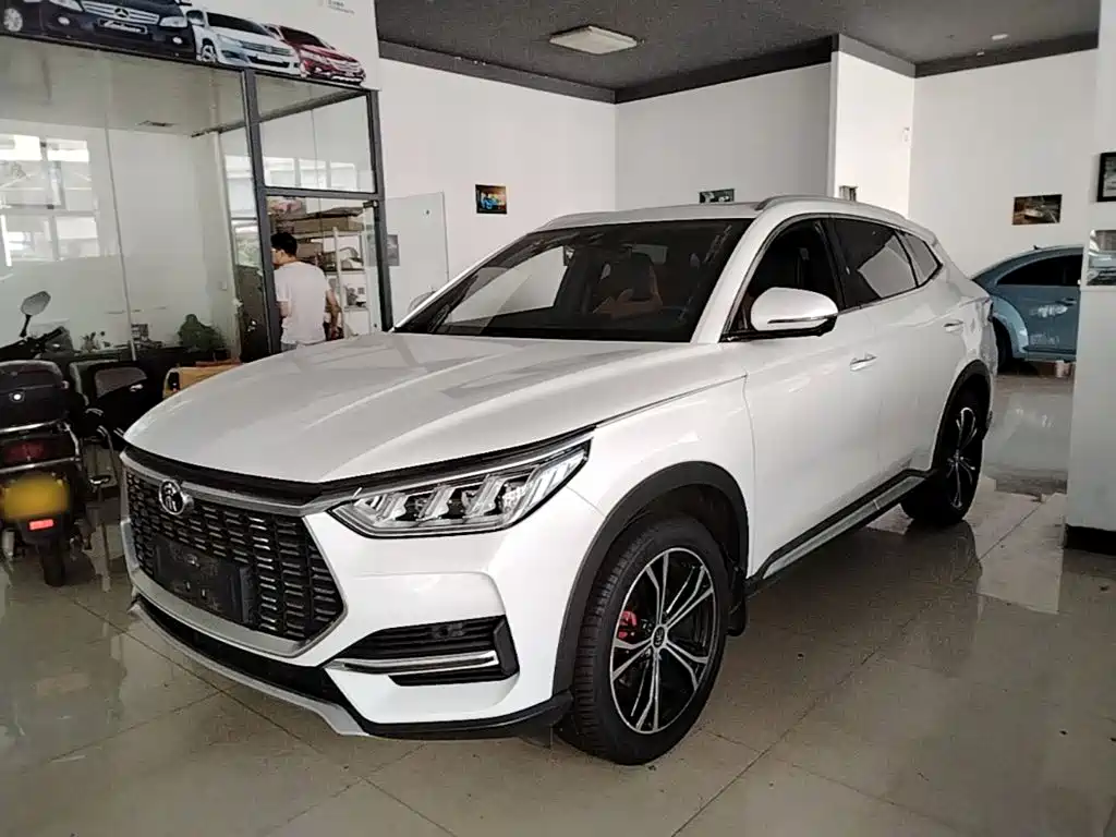 Song PLUS 2020 1.5T automatic flagship model купить на сайте DeffCars