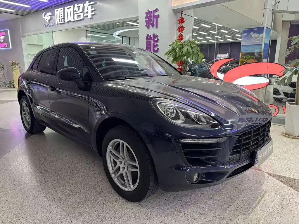 Macan 2016 Macan 2.0T купить на сайте DeffCars