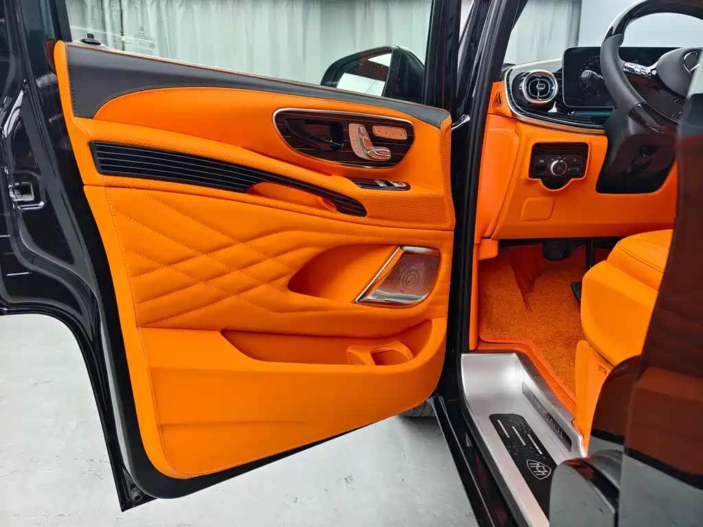 Vito 2024 2.0T Business Edition 7 seats купить на сайте DeffCars