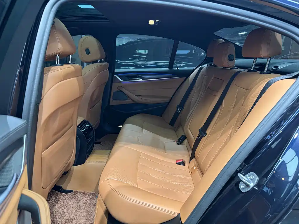 BMW 5 Series Imported 2022 Facelift 530i M Sports Package купить на сайте DeffCars