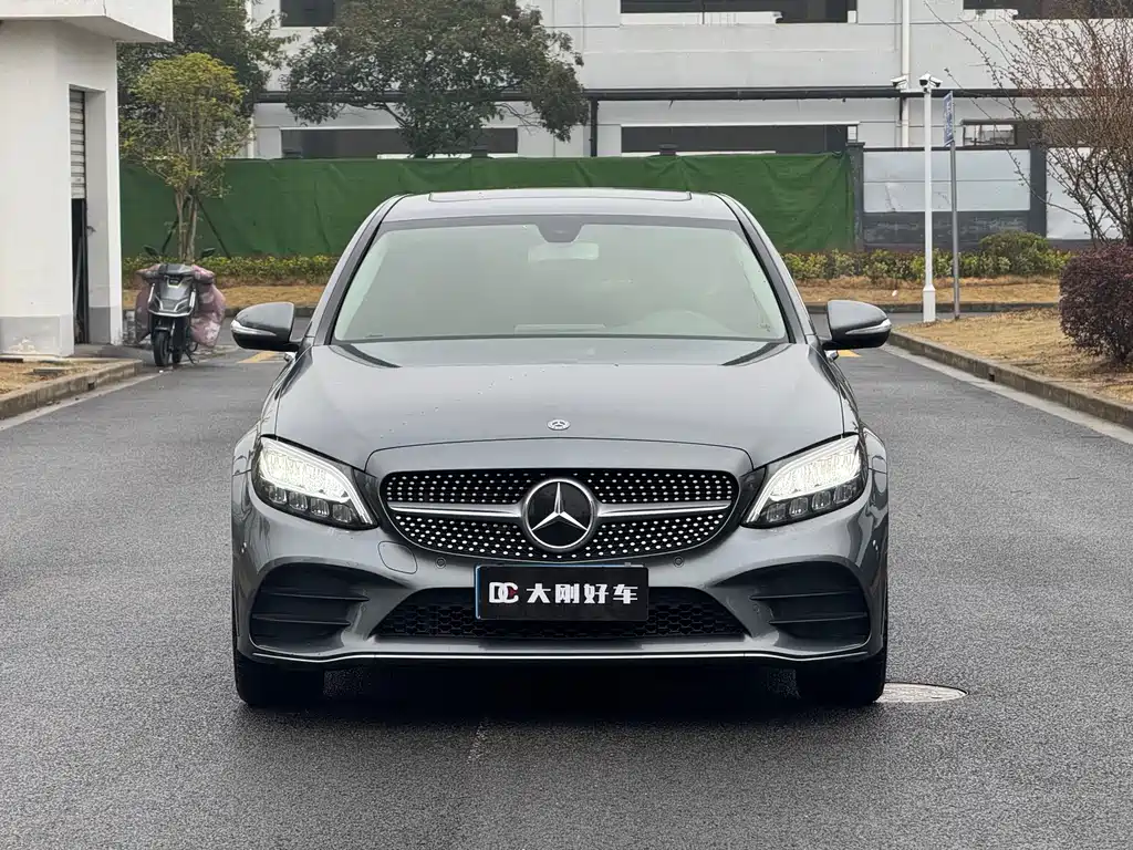 Mercedes-Benz C-Class 2020 facelift C 200 L stylish sports version купить на сайте DeffCars