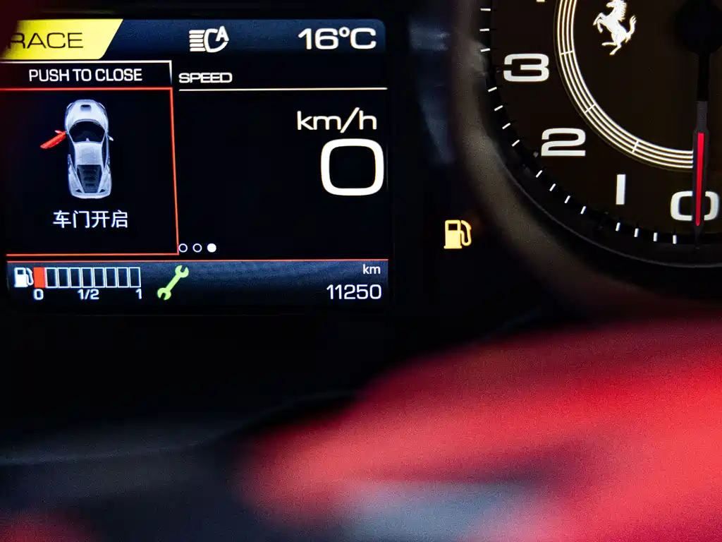 Ferrari F8 2019 Tributo 3.9T V8 купить на сайте DeffCars